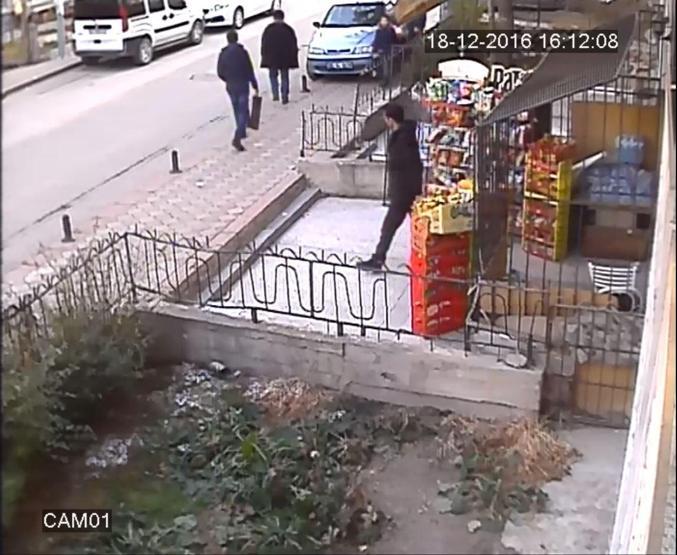 Büyükelçi Karlovu öldüren Altıntaşın yeni görüntüleri ortaya çıktı