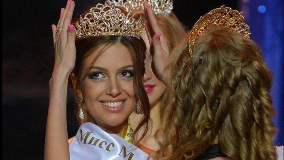 Güzellik kraliçesi, Malezya Kralı ile evlendi