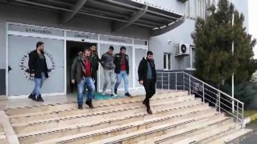 Askerde hava değişim raporu alıp banka soydu
