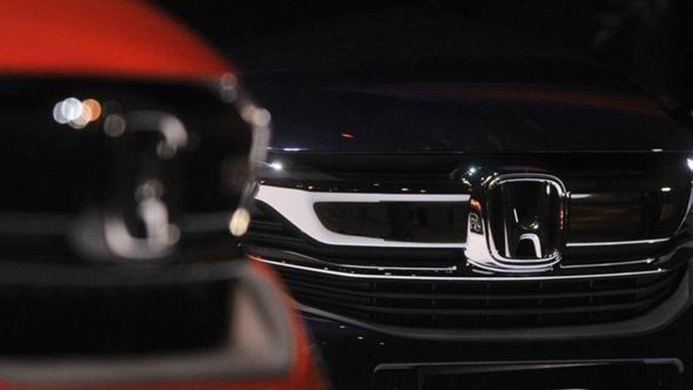 Kampanyalar peş peşe geldi... İşte 100 bin TLnin altındaki sıfır otomobiller