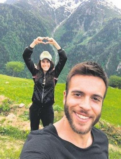 Açelya Topaloğlu ve Kenan Acarın gizli aşkı böyle belgelendi