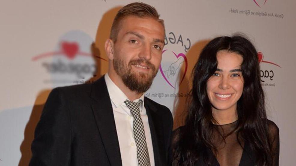Caner Erkinin nafaka davasında karar