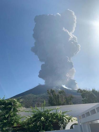 Stromboli Yanardağında 1 kişi öldü