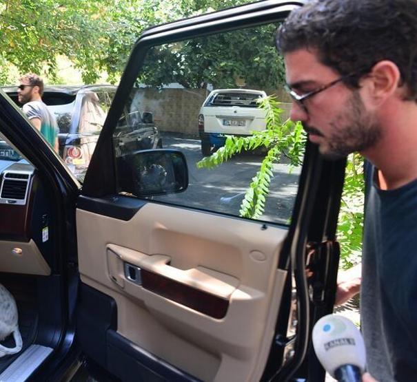 Kaan Yıldırım, Demet Özdemirin eski sevgilisine o fotoğrafları anlattı