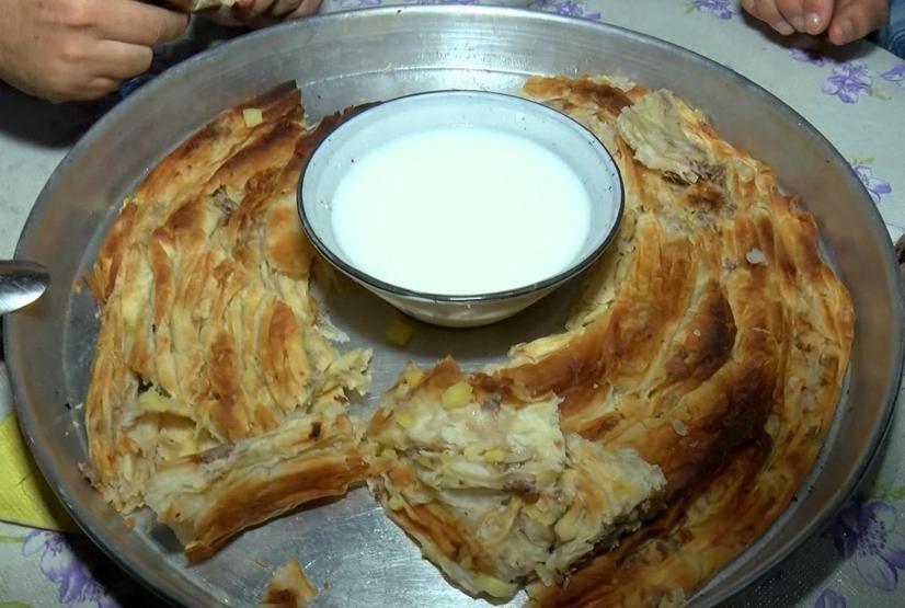 Bu böreği tadan, yemek için bir daha geliyor