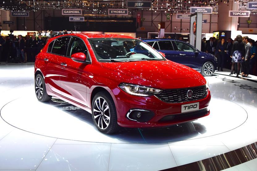 Merakla bekleniyordu Fiat ve Renaultun yeni fiyatları açıkladı