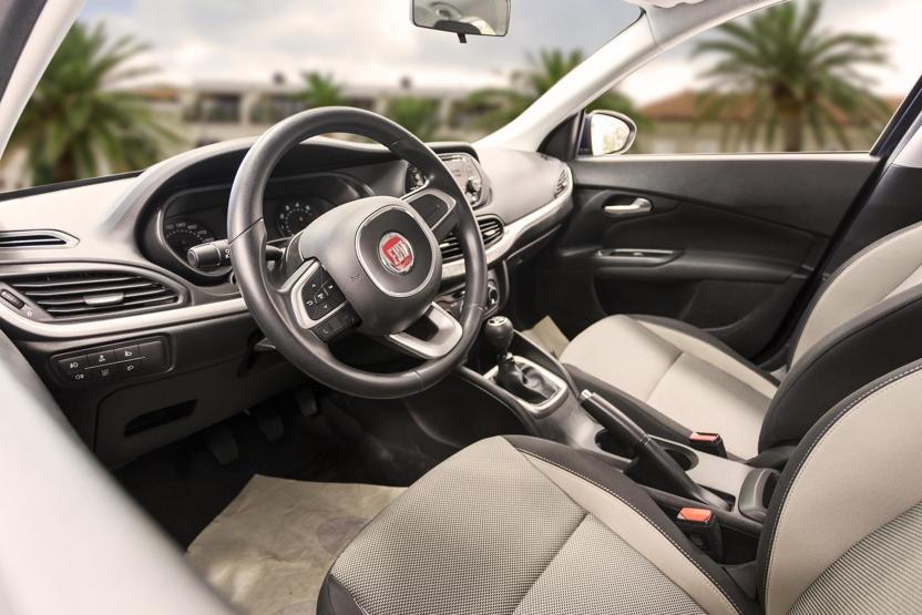 Merakla bekleniyordu Fiat ve Renaultun yeni fiyatları açıkladı