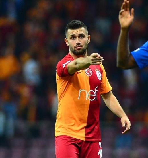 Özay Şendir yazdı: Futbolcu ifşası mı futbolcu avı mı