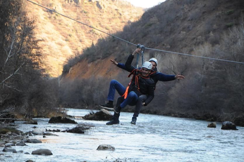 Munzur Vadisinde zipline heyecanı