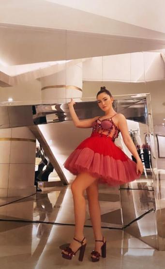 Merve Özbeyin evlendikten sonra ilk işi bu oldu