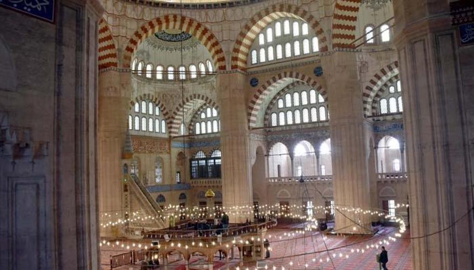 Selimiye Camii 500 yıl içinde olabilecek depremlere dayanıklı