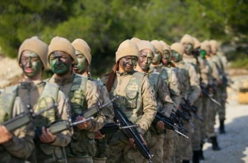 Türkiyenin ilk kadın komando astsubayları göreve hazır