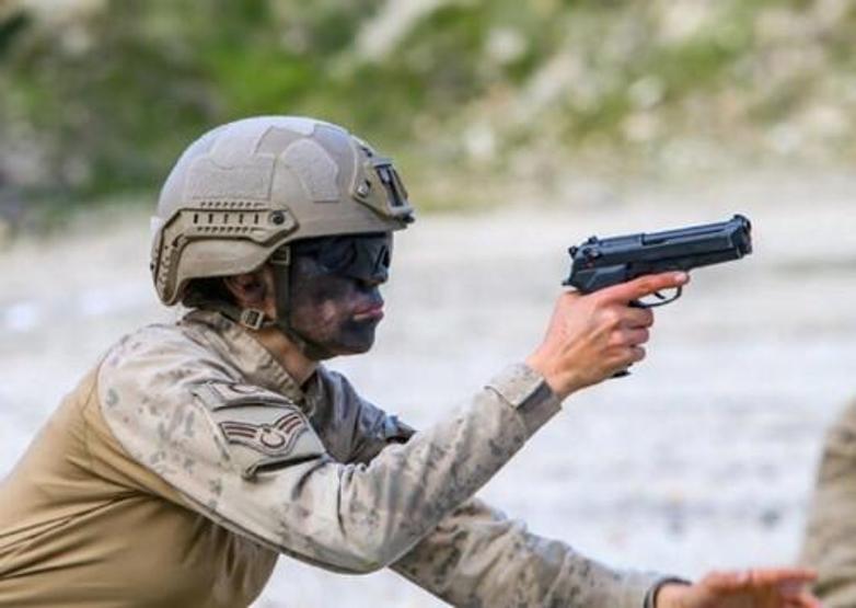 Türkiyenin ilk kadın komando astsubayları göreve hazır