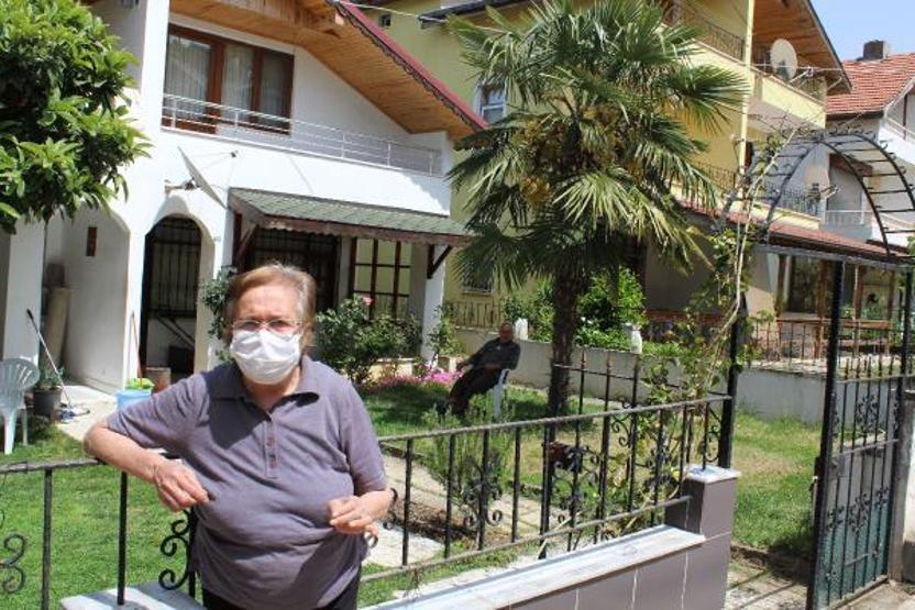 Yazlıkçılar salgın korkusuyla evlerine kapandı