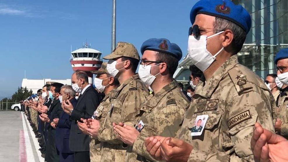 Şehit Yüzbaşı Ferhat Çiftçi, dualarla memleketine uğurlandı