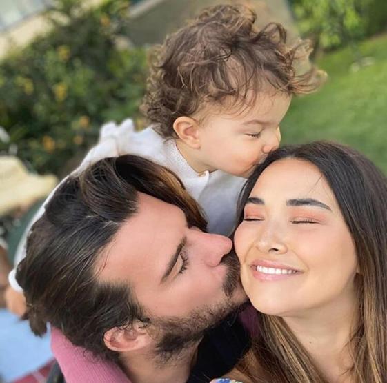Hakan Hatipoğlundan eşine: Seni deliler gibi seviyoruz