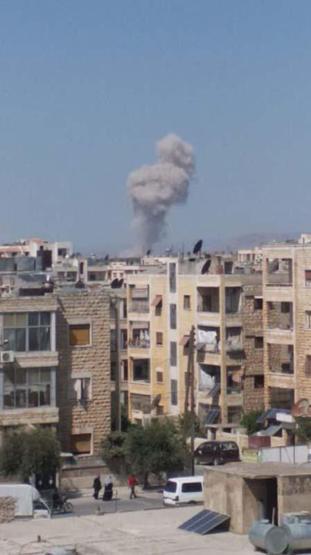 Son dakika... Rus uçakları, Suriye'nin İdlib kentinin güneyini bombalıyor