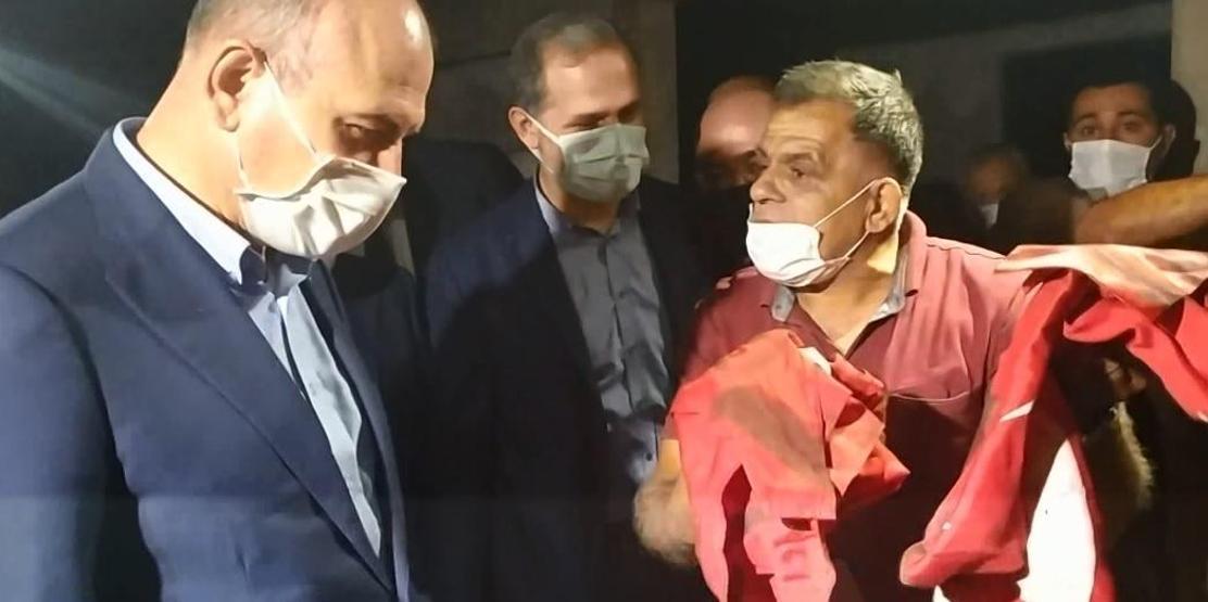 Bütün eşyaların yandığı odada sadece Türk bayrağı yanmadı