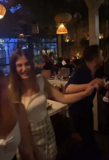 Son dakika... Şişlide akıl almaz görüntü; dansözlü korona eğlencesi kamerada