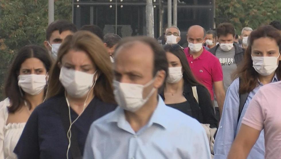 Koronavirüste aşı ne zaman gelecek? İstanbul'da son durum ne? Bakan Koca yanıtladı