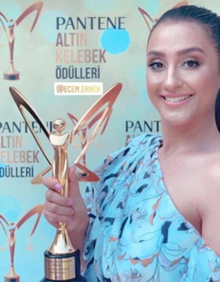 Ecem Erkek sessizliğini bozdu Sitem dolu açıklama