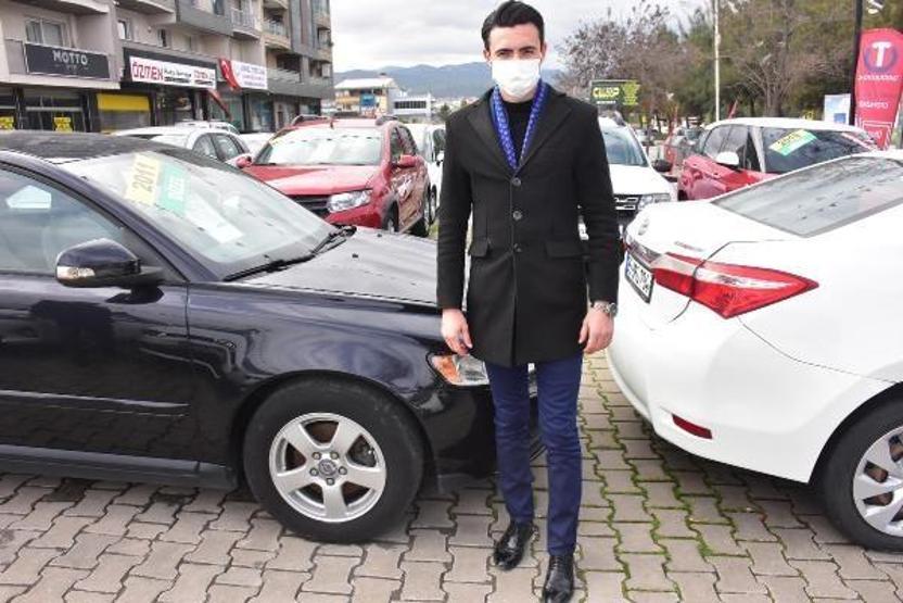 İkinci el otomobil fiyatları düşüşe geçti