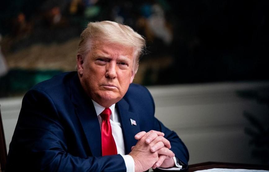 Ünlü yapımcıdan şok iddia: Epsteinda Donald Trump ve Bill Clintona ait gizli kasetler vardı