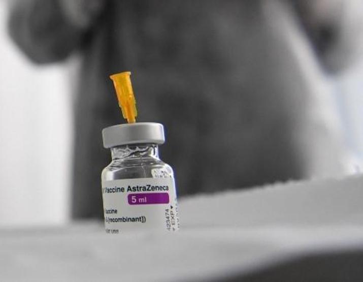 Oxford/AstraZeneca aşısının yeni yan etkisi ortaya çıktı