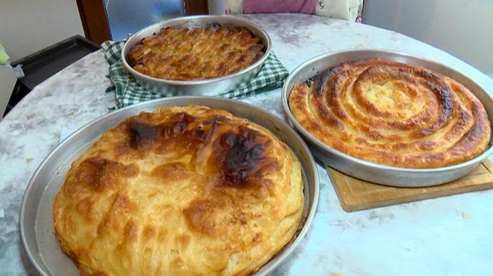 Bayram önceci Boşnak kadınlarının börek mesaisi