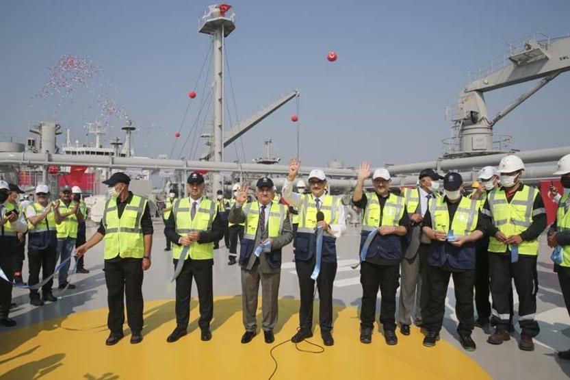 Türkiyenin ilk doğal gaz depolama gemisi Ertuğrul Gazi hizmete girdi