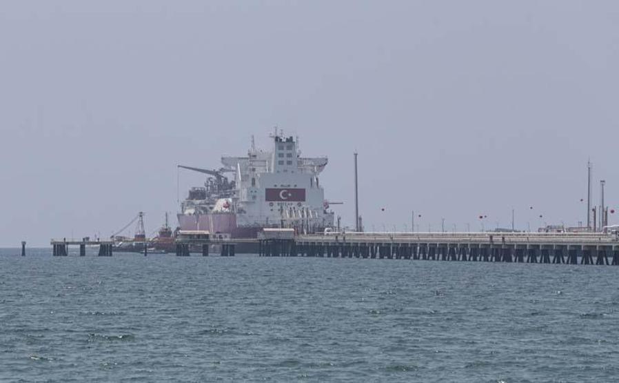 Türkiyenin ilk doğal gaz depolama gemisi Ertuğrul Gazi hizmete girdi