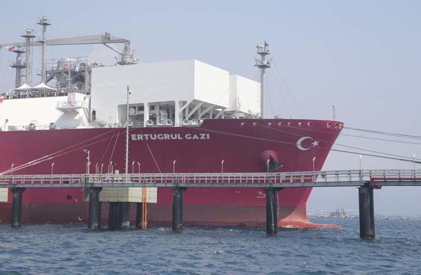 Türkiyenin ilk doğal gaz depolama gemisi Ertuğrul Gazi hizmete girdi