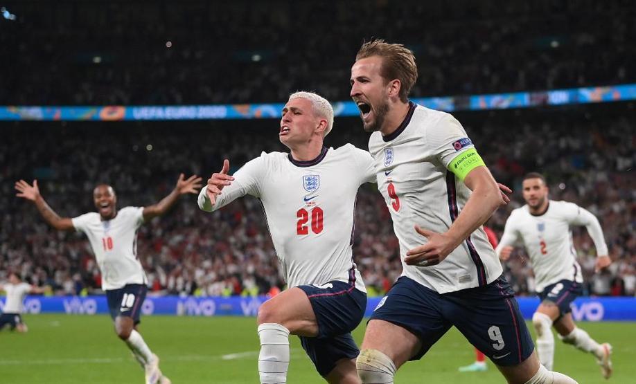 EURO 2020 başarısı İngilterede manşetlerde