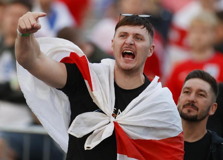 EURO 2020 başarısı İngilterede manşetlerde