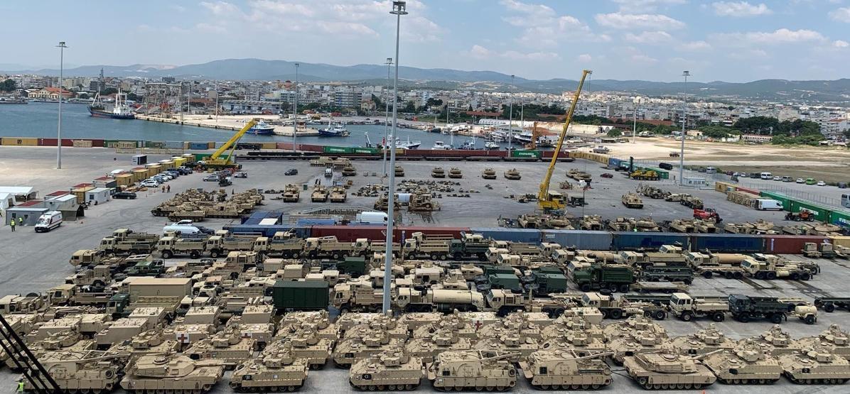 ABDden Dedeağaça yüzlerce tank ve zırhlı araç sevkiyatı - Dünyadan Haberler