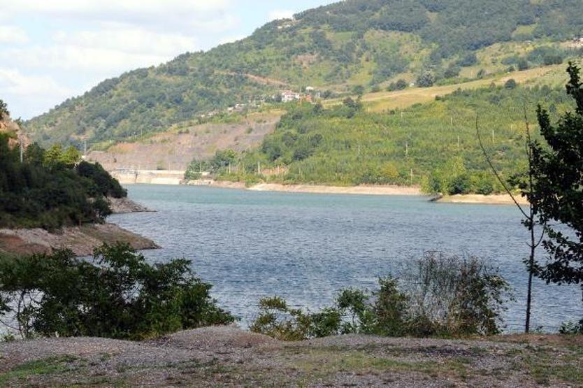 Yuvacık Barajı ve Sapanca Gölünde su seviyesi korundu