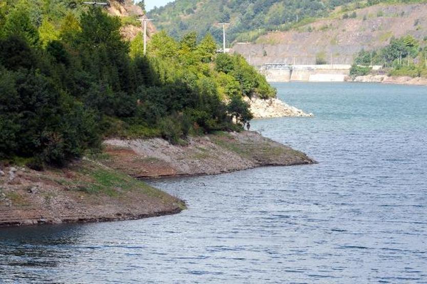 Yuvacık Barajı ve Sapanca Gölünde su seviyesi korundu