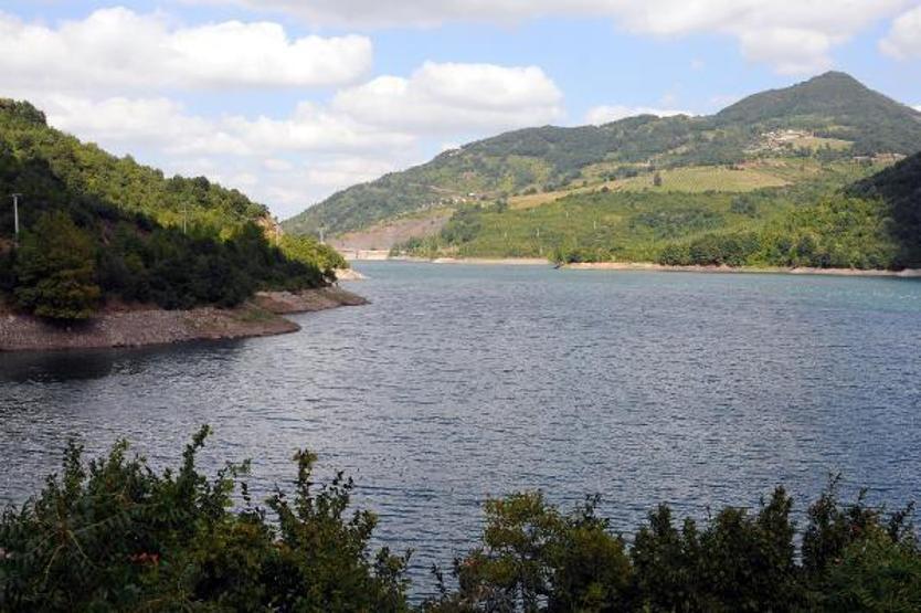 Yuvacık Barajı ve Sapanca Gölünde su seviyesi korundu