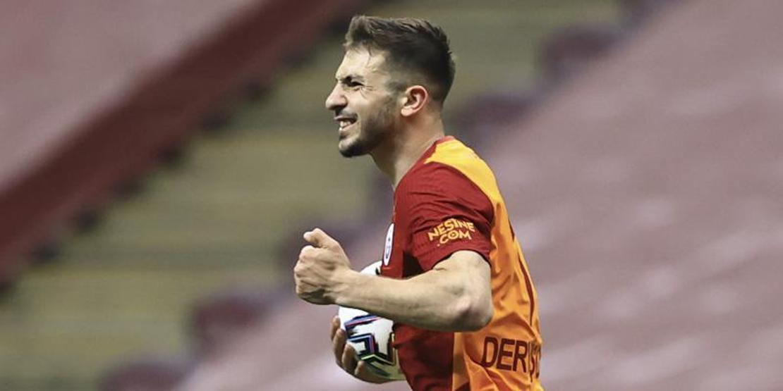 Son dakika Galatasaray transfer haberleri: Galatasarayda hareketli gece Falcao, Mostafa, Halil Dervişoğlu
