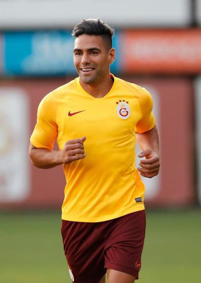 Galatasarayda Falcao dönemi hayal kırıklığıyla sona erdi