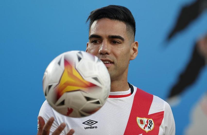 Son dakika... Falcao Galatasaraya ekstra maliyet çıkardı