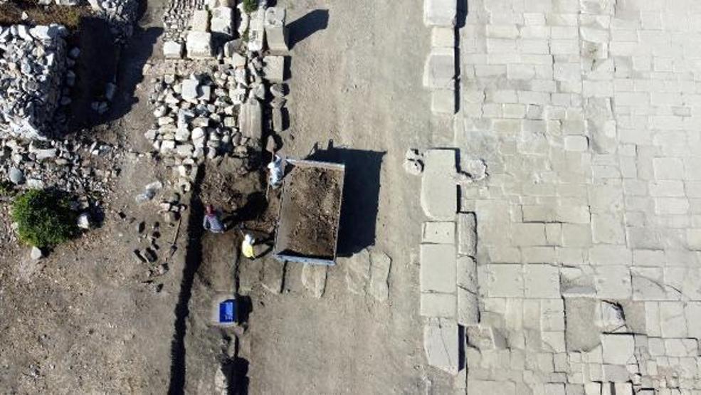 Stratonikeiada 1600 yıllık mozaikler gün yüzüne çıkarılıyor