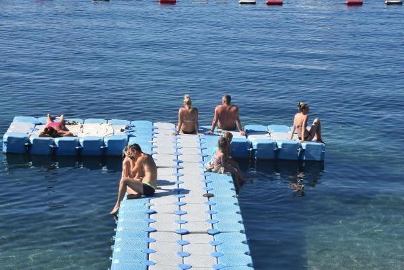 Bodrumda ekim ayında deniz keyfi