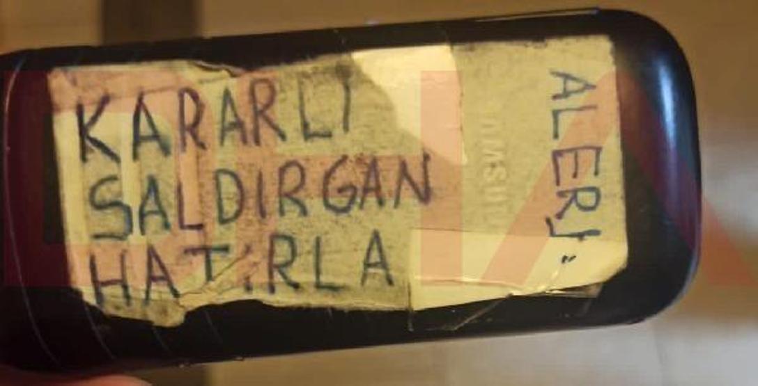 Samuray kılıçlı saldırganın dehşet koleksiyonu
