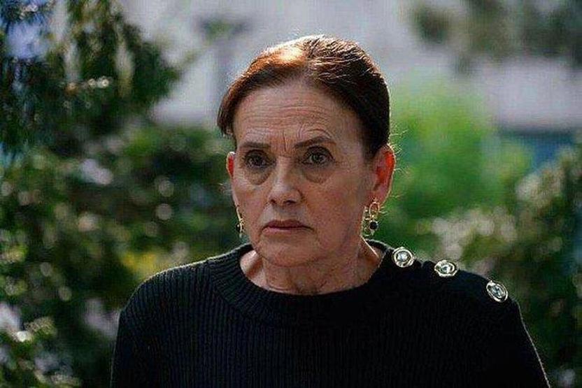 Camdaki Kızın Feridesi Nur Sürer sokakta aldığı tepkileri anlattı