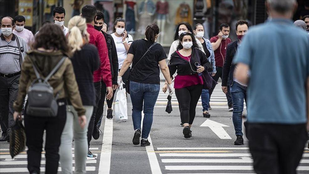 Bilim Kurulu’nun gündemi maske