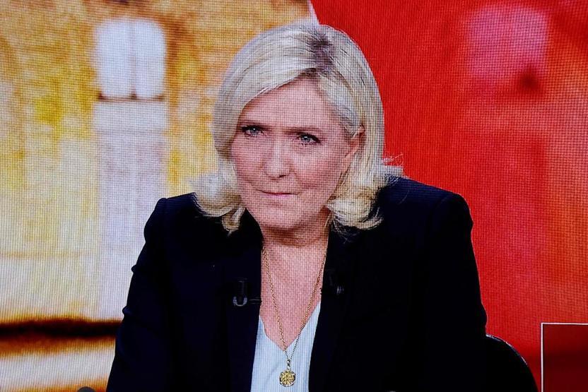 Macron ve Le Pen canlı yayın düellosu: Milyonlar ekrana kilitlendi