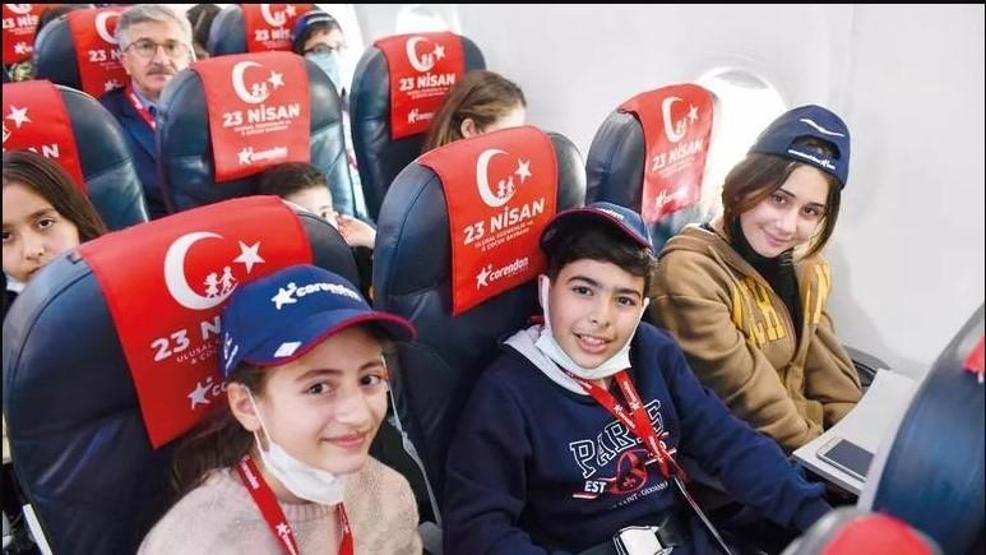 23 Nisan coşkusu yeniden sokaklara taşıyor