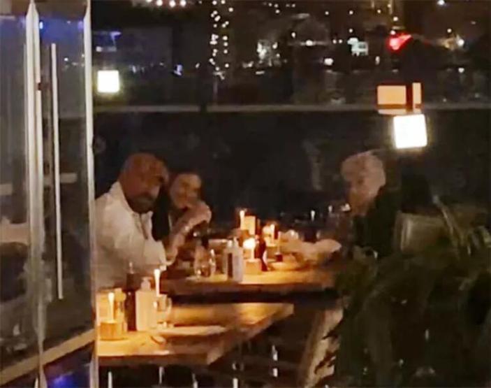 Önder Öztarhan kızlarıyla görüntülendi