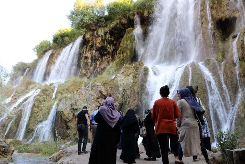 Girlevik Şelalesinde hafta sonu yoğunluğu